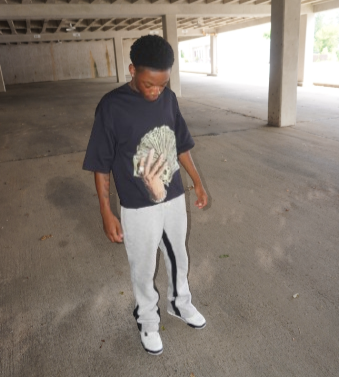"chasing paper" boxy oversize crop tee
